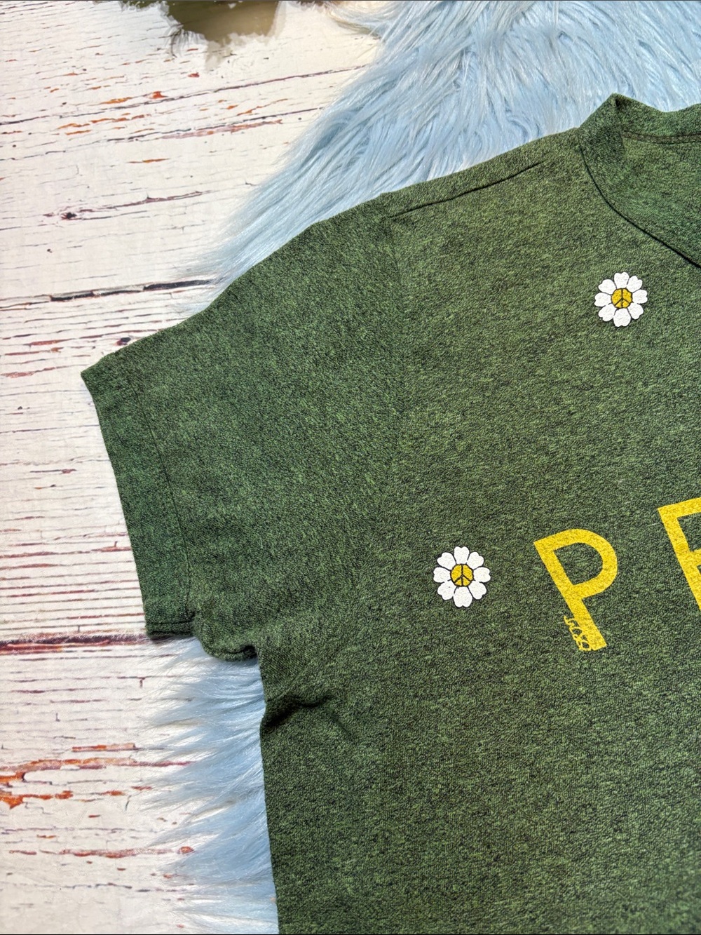 Lauren Moshi PEACE Daisy Green Short Sleeve Tee sz M - Picture 3 of 7